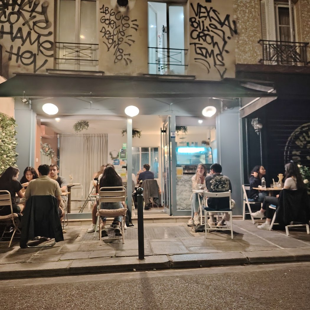 Mayli's Resto & Co 2